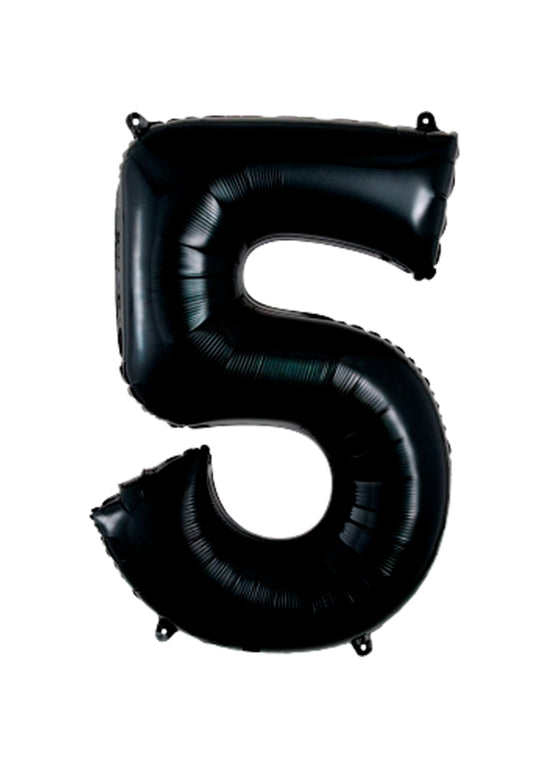Número #5 Gigante Negro